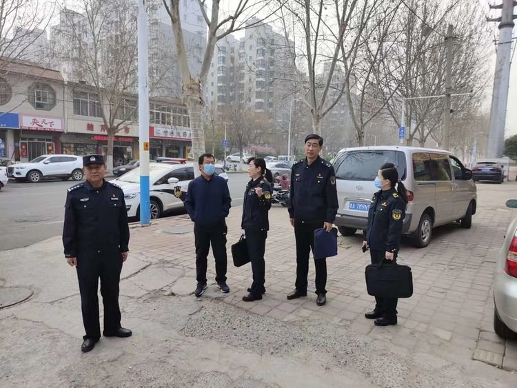 章丘 凈化校園周邊文化環境 “掃黃打非”護苗成長